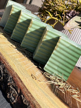 Load image into Gallery viewer, Rosemary Mint Shampoo Bar