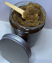 Load image into Gallery viewer, Brown Sugar Mint Deep Cleansing Scalp Scrub
